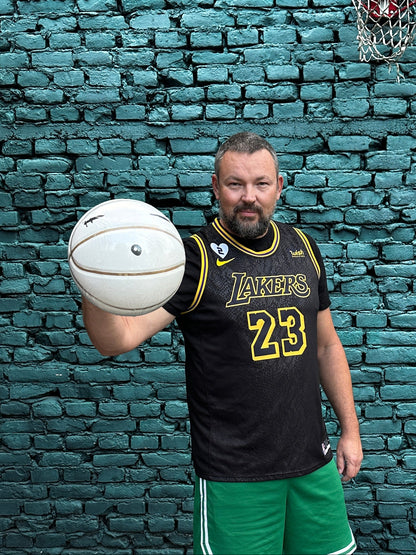 Freso x The Streets Ball